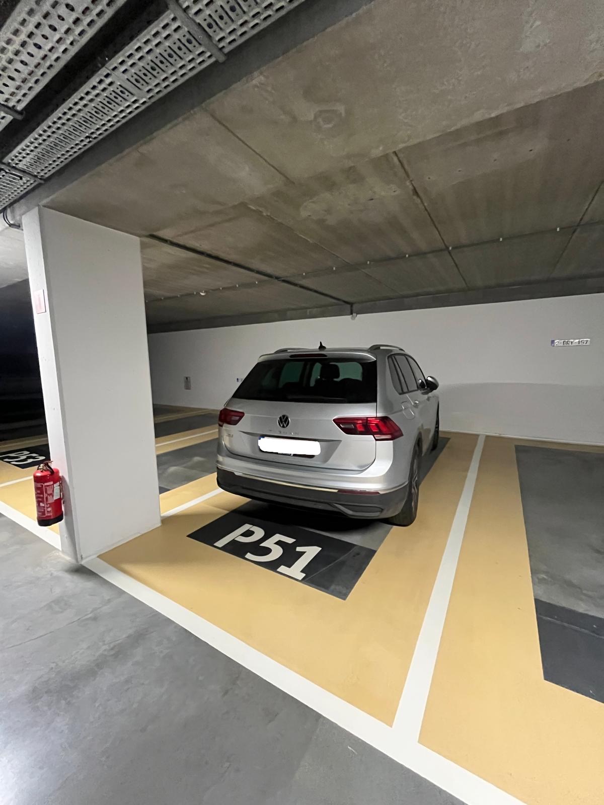 Emplacement spacieux à vendre situé au 158 Elizabetlaan 