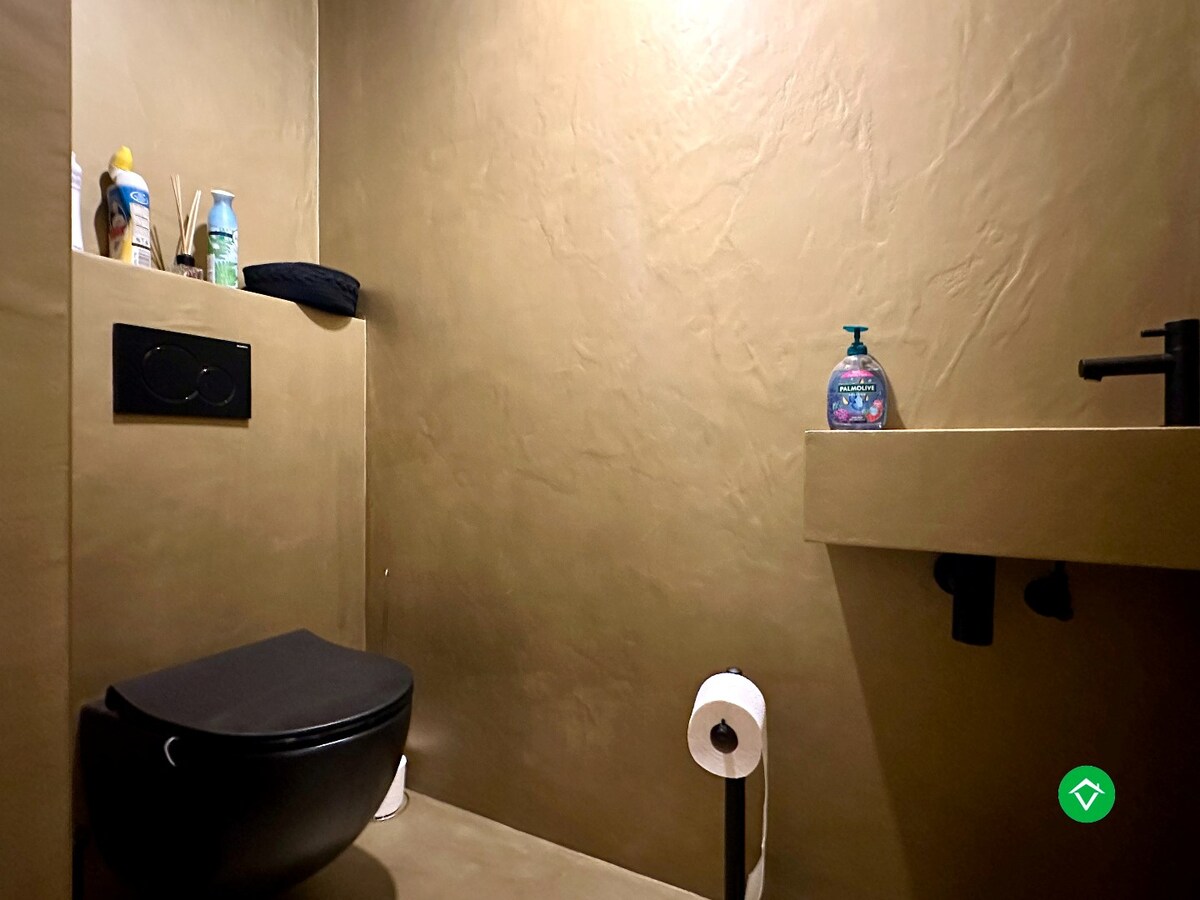 Penthouse met drie slaapkamers en garage in het centrum Koekelare 