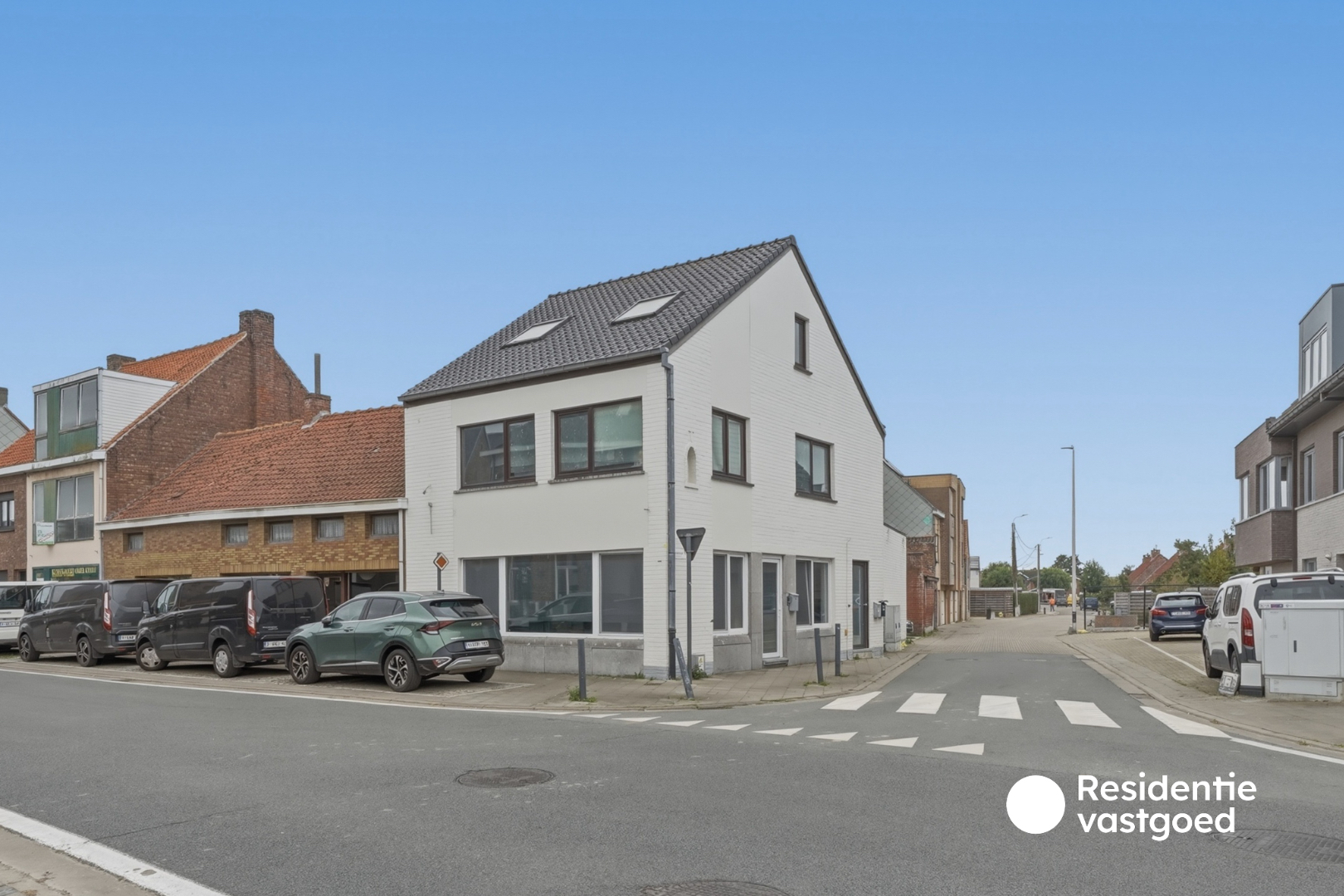 Gerenoveerd gelijkvloers appartement met 3 slaapkamers en EPC A in Westkerke! 