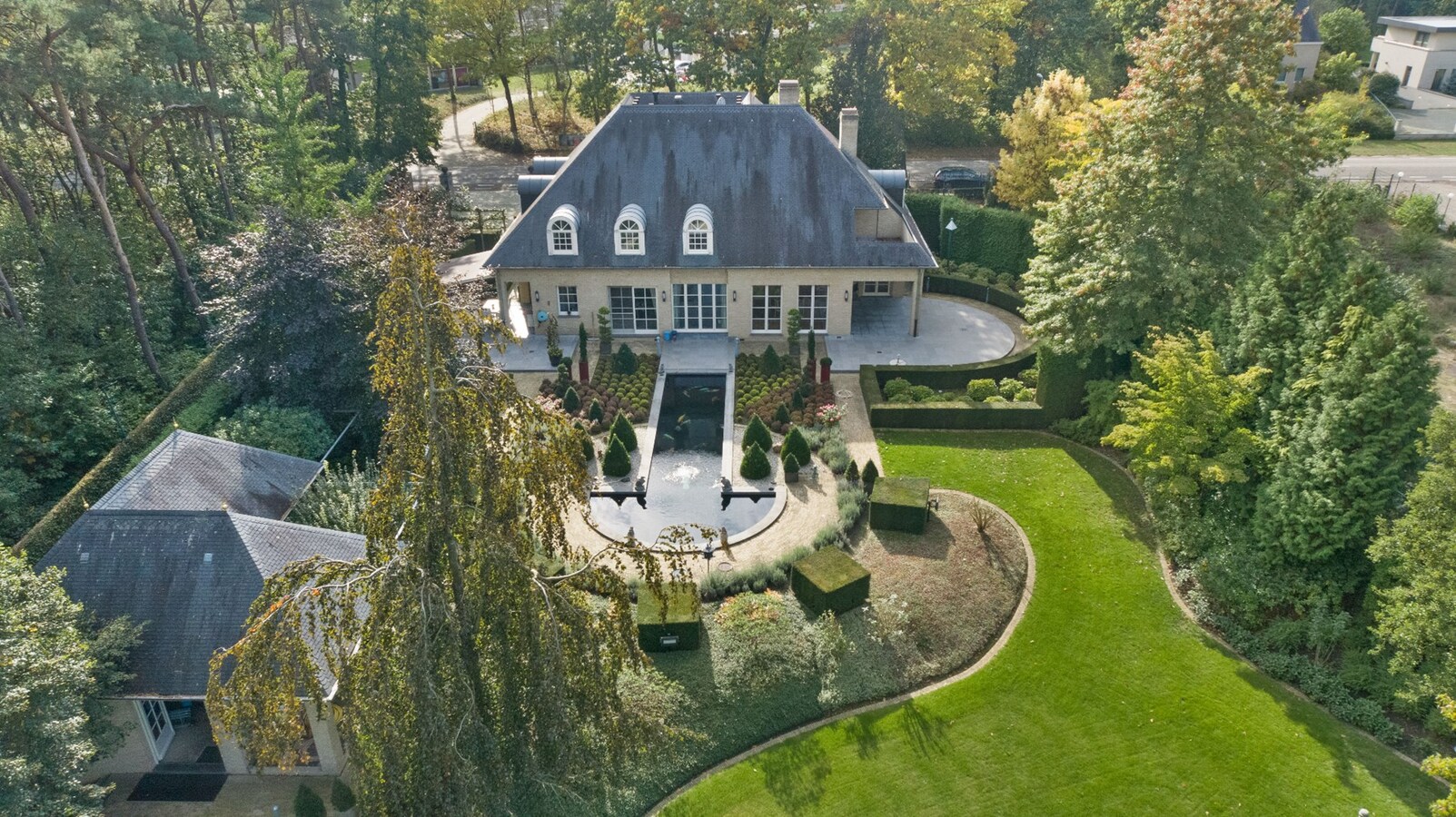Te koop villa - Maasmechelen