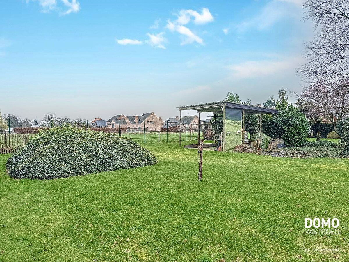 Ruime woning te Kuringen met een mooi groen uitzicht en EPC label C 