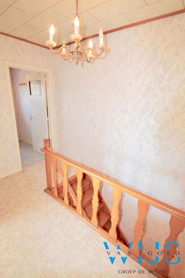 Super onderhouden woonhuis op een mooi perceel van 847 vierkante meter te ERTVELDE 