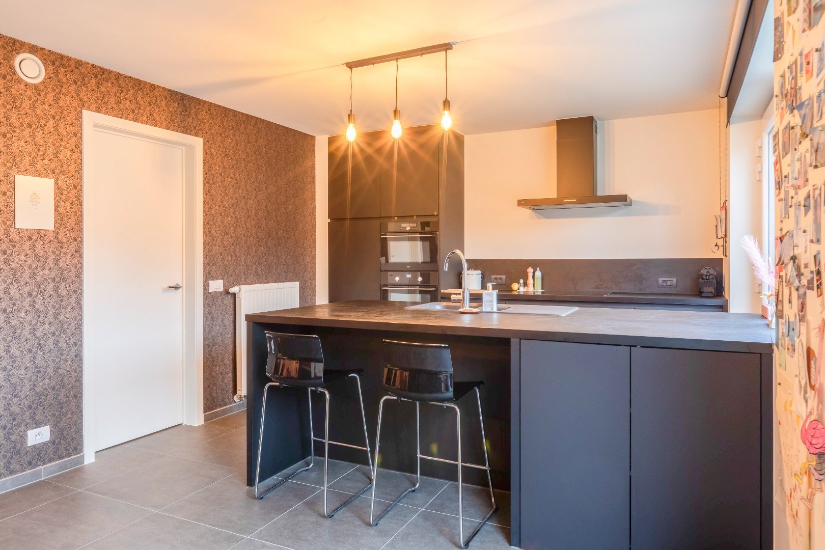 Instapklare  energiezuinige woning met tuin en parking 