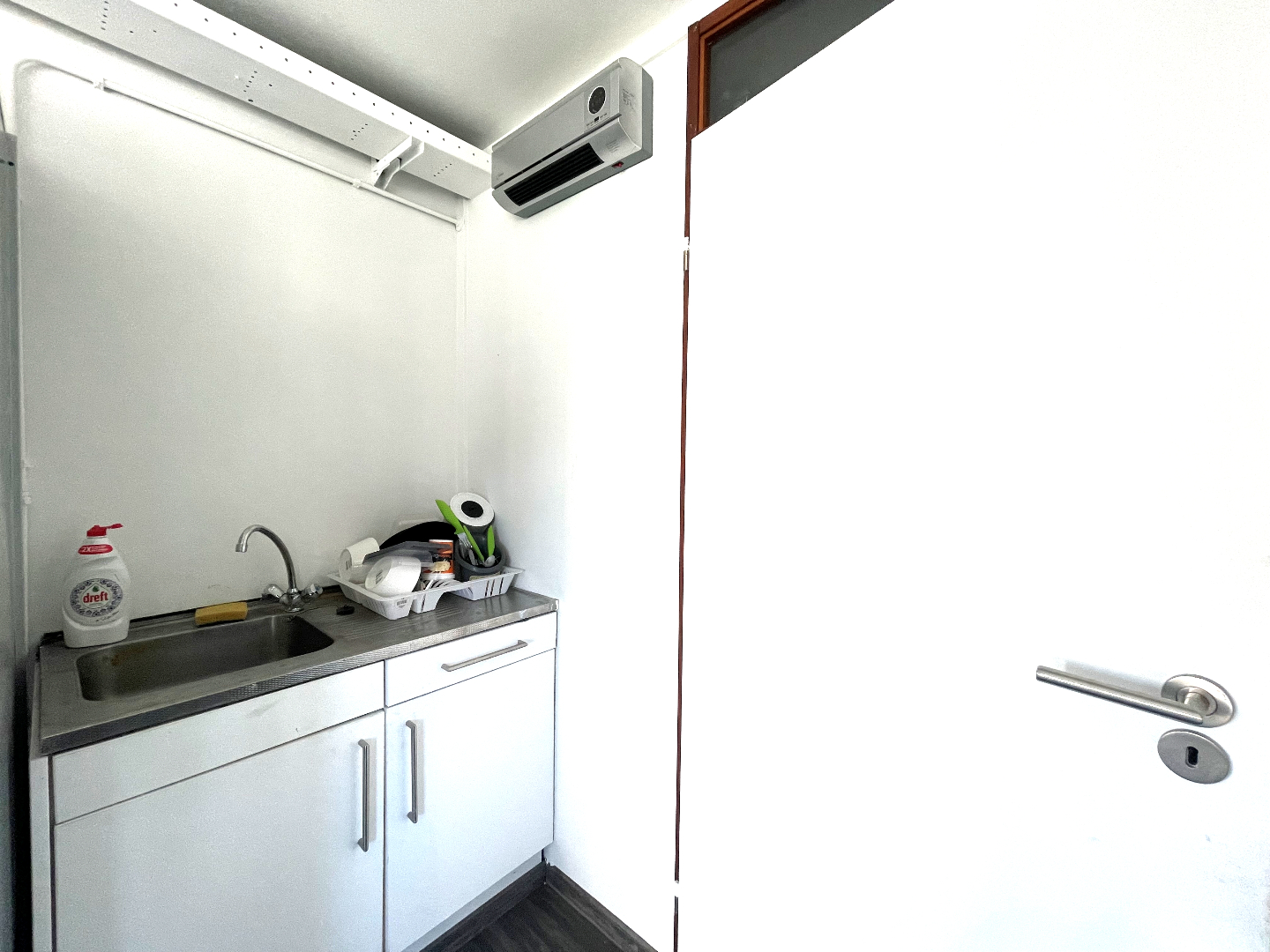 Verhard terrein van 2896m² 