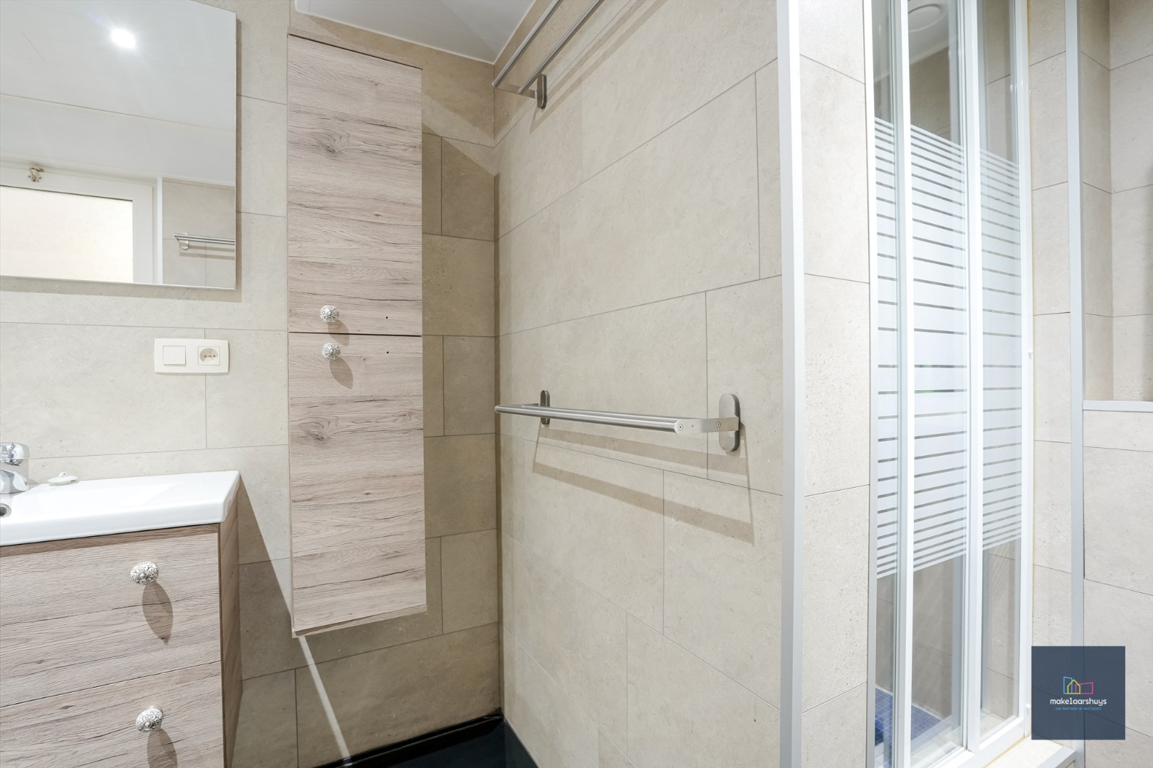 Woning met 4 slaapkamers en koer nabij centrum Gent 