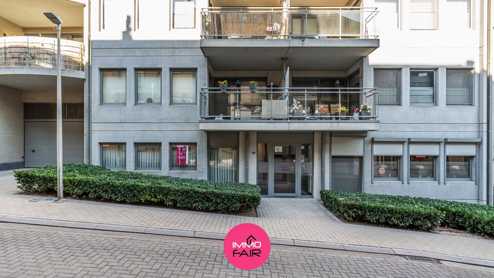 Gelijkvloers appartement met ruim terras in hartje Lanaken 