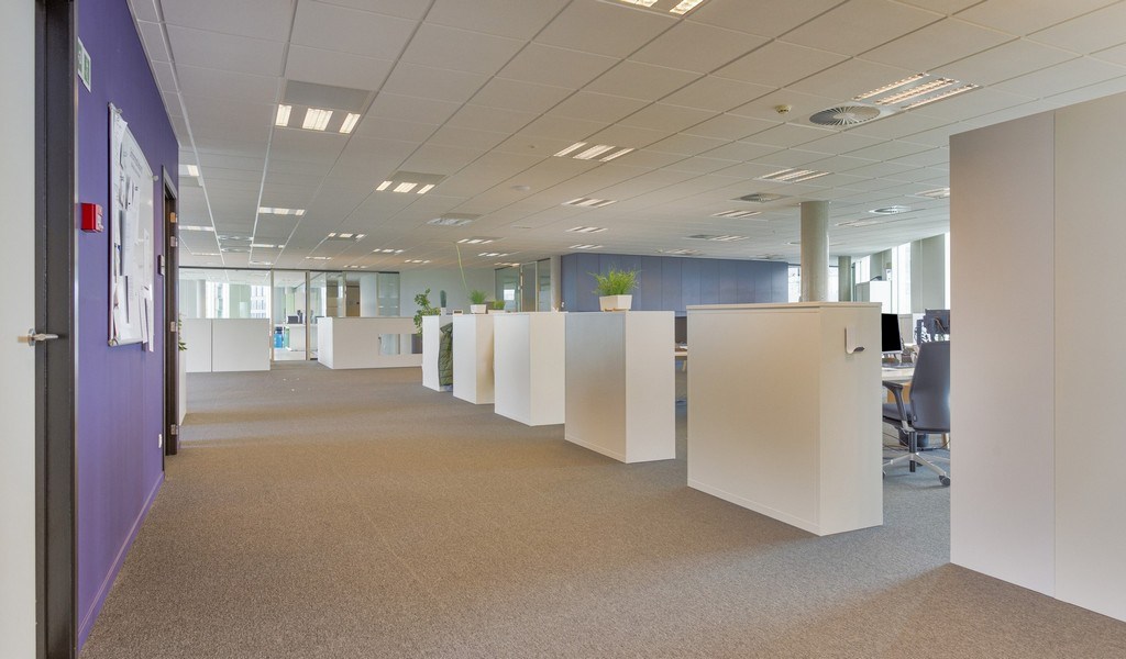 Recent kantoorgebouw te koop op topligging in Gent