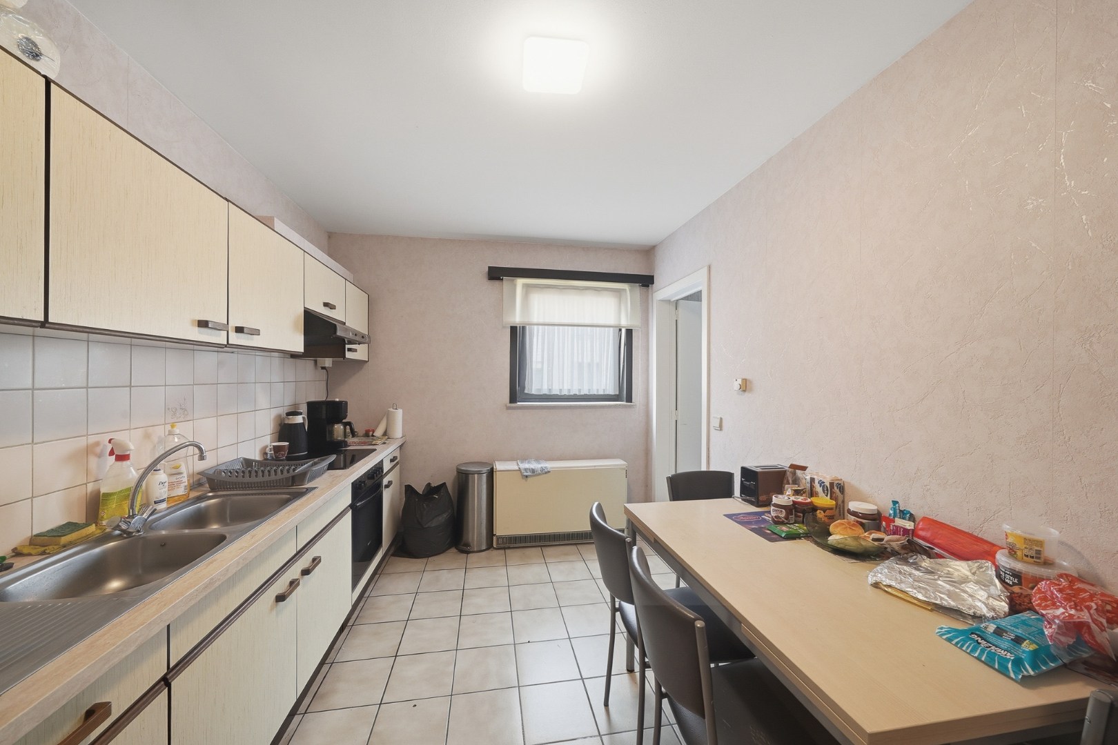 Gelijkvloers appartement met 3 slaapkamers en tuin te Oudenburg 