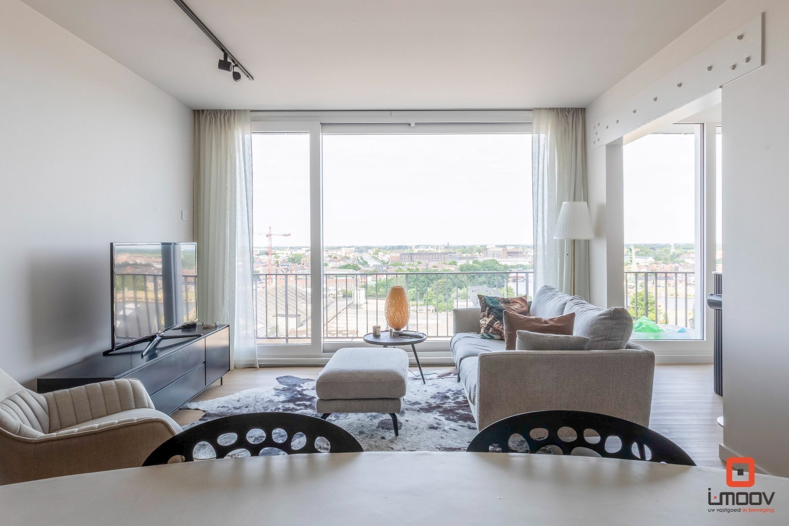 Volledig gerenoveerd appartement met panoramisch uitzicht over Gent 