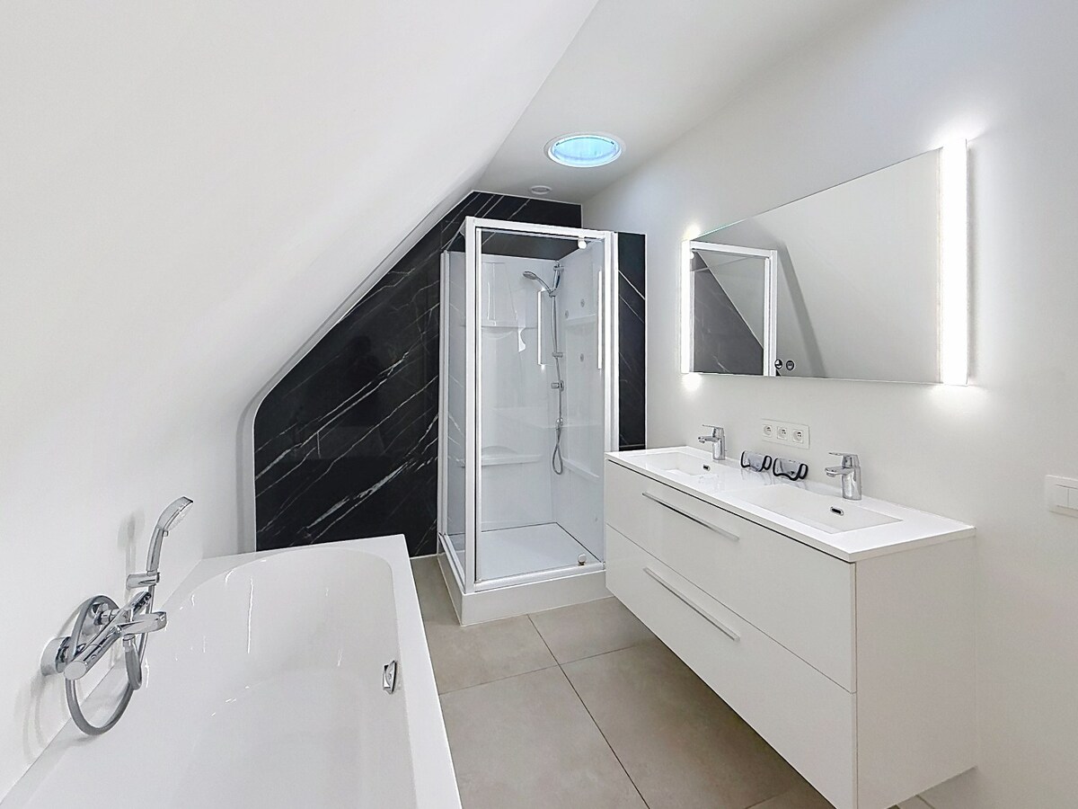 Villa te huur | onder reservatie in Izegem