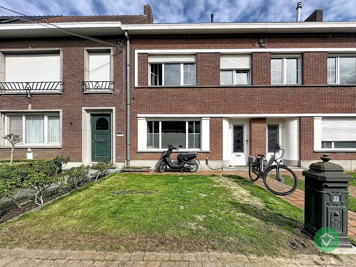Gezinswoning met 3 slaapkamers en tuin op centrale ligging in Torhout 