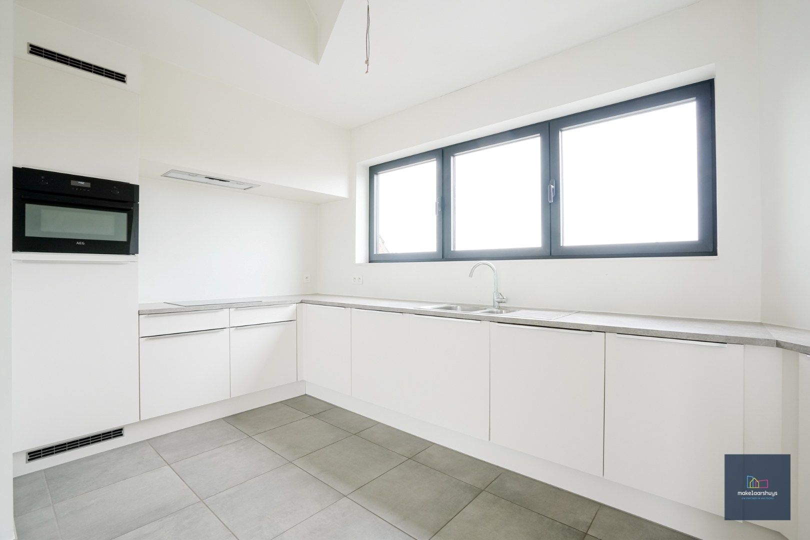 Schitterende duplex met 2 slpk en terras + fietsenberging 