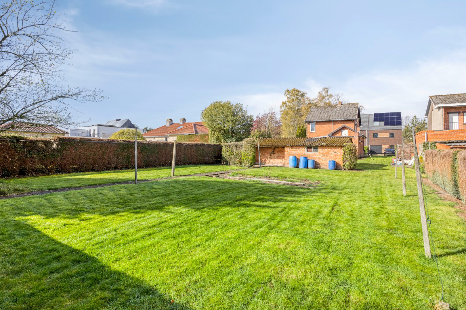 Te renoveren woning met 4 slpk. in het centrum van Geel-Winkelomheide 