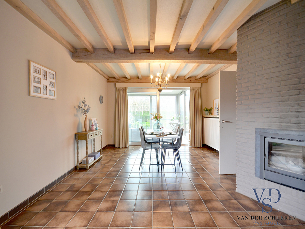 Tijdloze villa in residentiële wijk te Nazareth. 