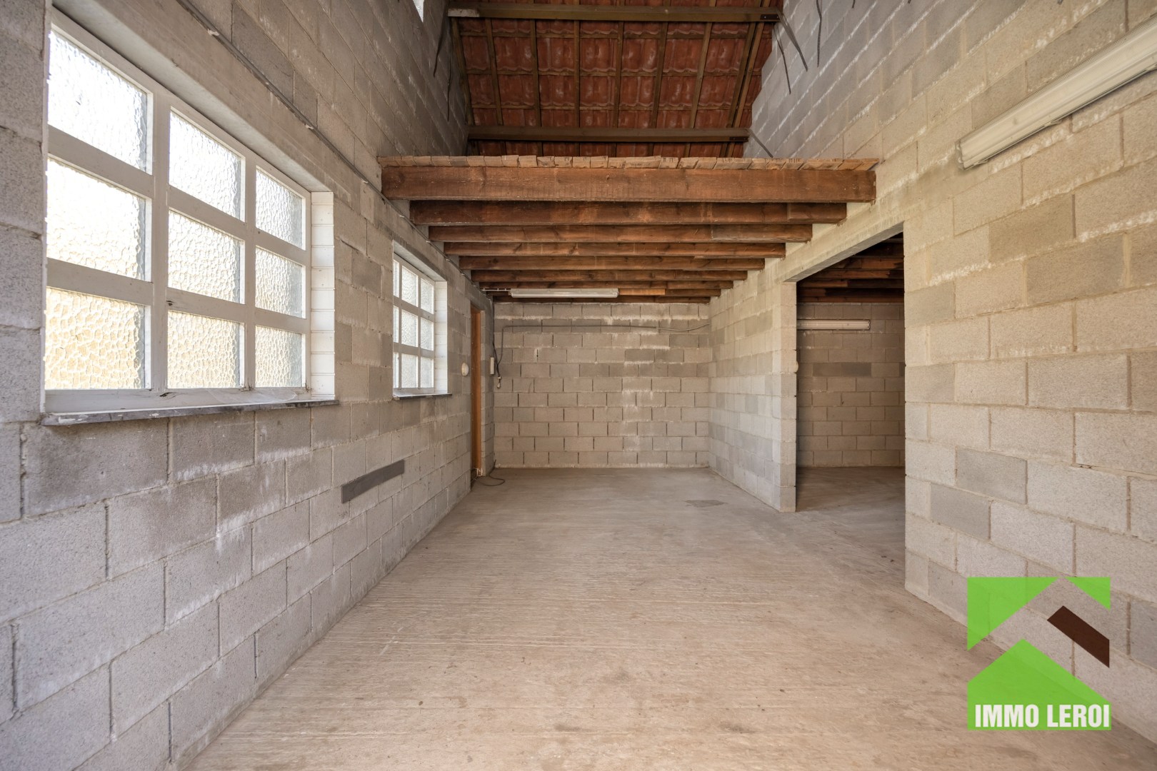 Garage 1