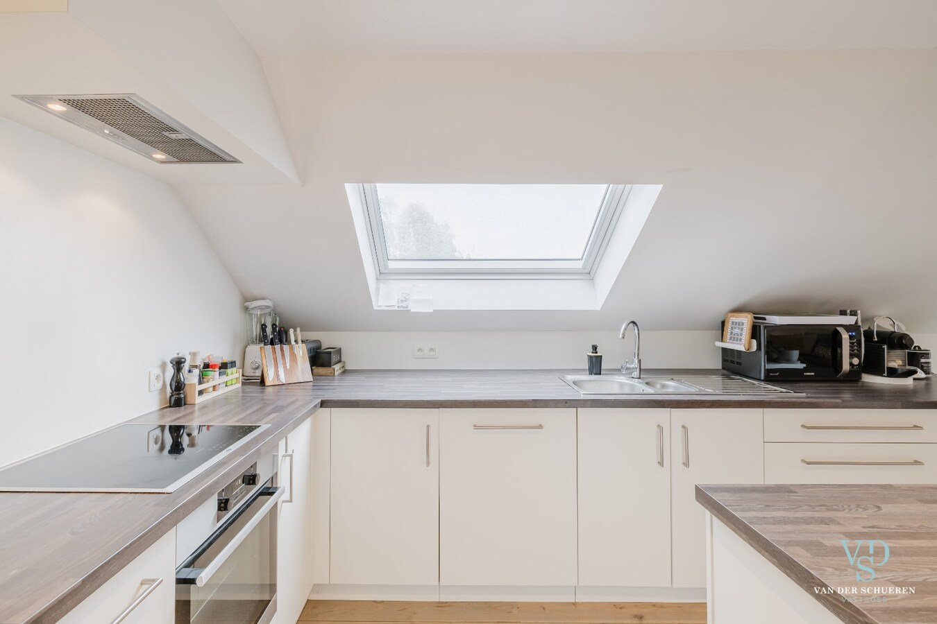 Praktisch 1-slpk-appartement te Dikkelvenne 