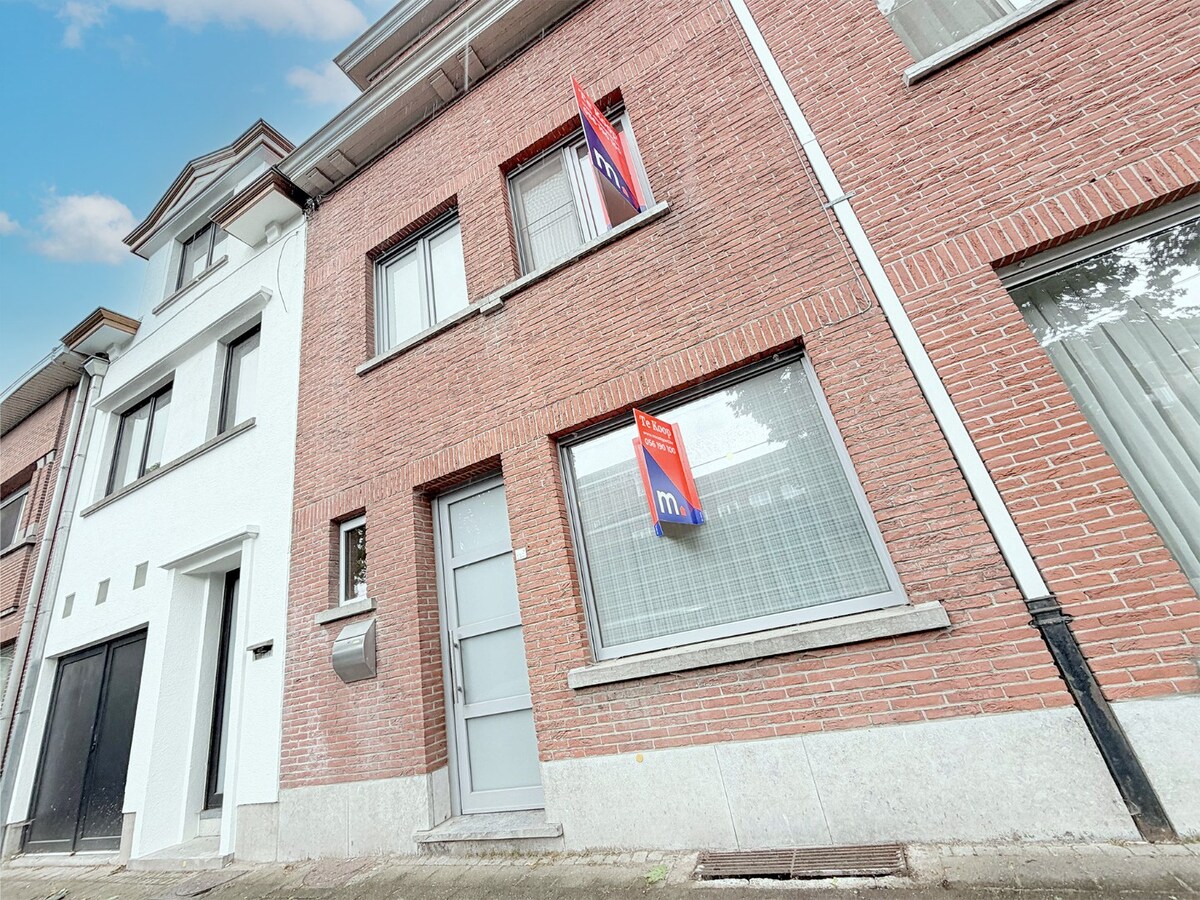 TOPPER te Kortrijk  met 4 slaapkamers en uitweg achteraan EPC B! 