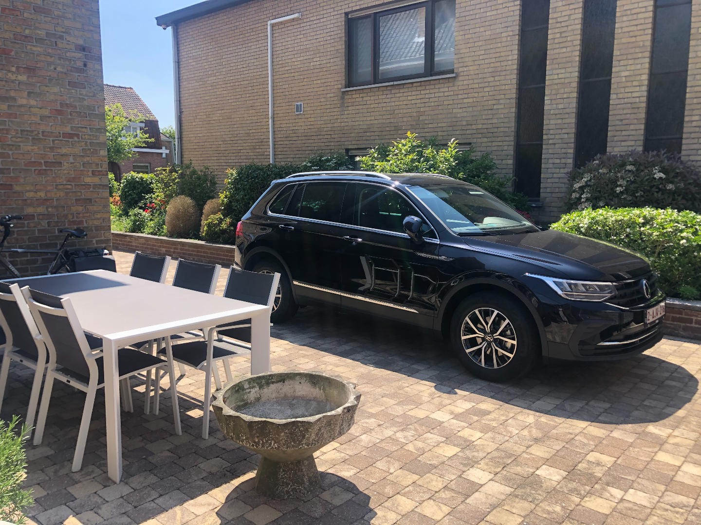 Sint-Andries: Ruime HOB met 2 slaapkamers 