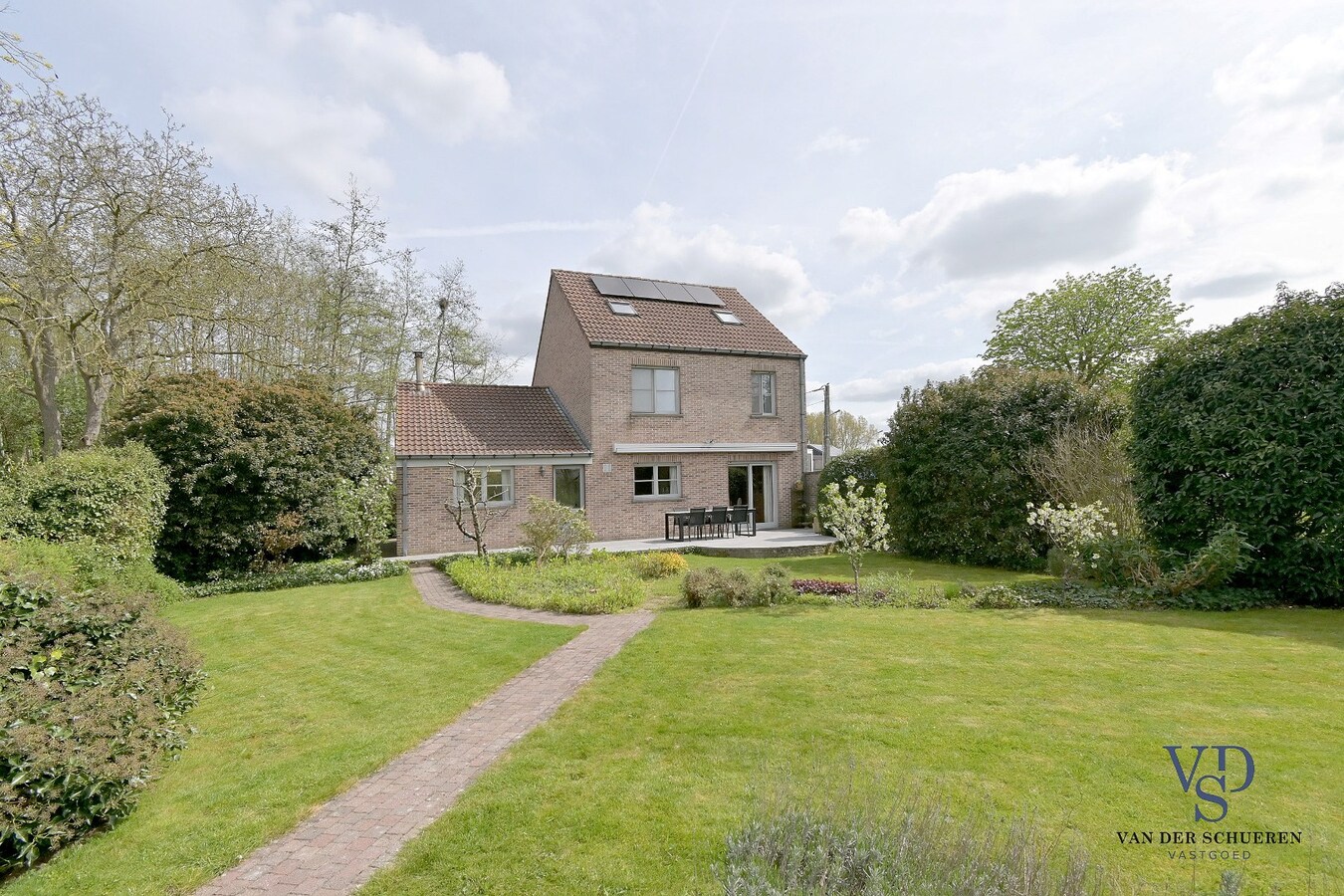 Gezellig en rustig wonen in hartje Gavere. 