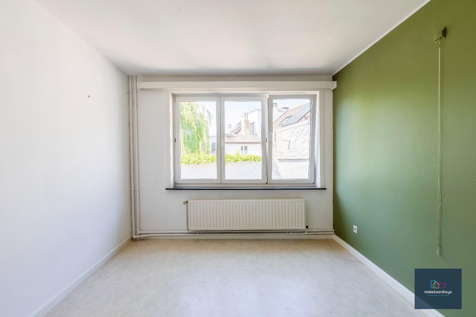 Centraal gelegen halfopen bebouwing met stadskoer 