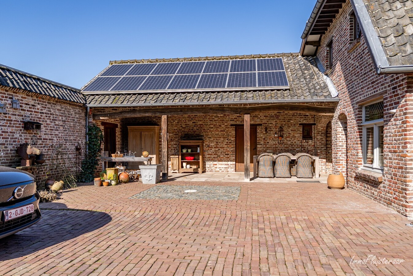 Charmante woning met weide op ca. 2,5 ha te Hechtel-Eksel 