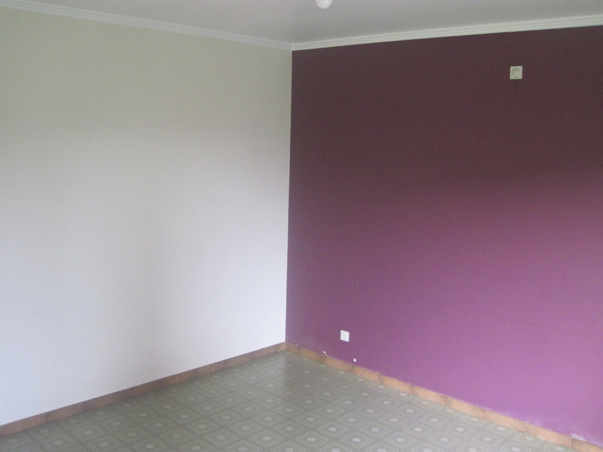 Degelijke gelijkvloerse woning. 