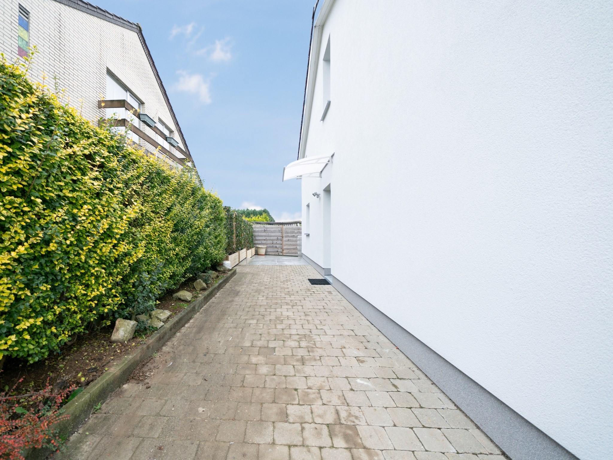 Recent gerenoveerde woning met 4 kamers en 2 badkamers 