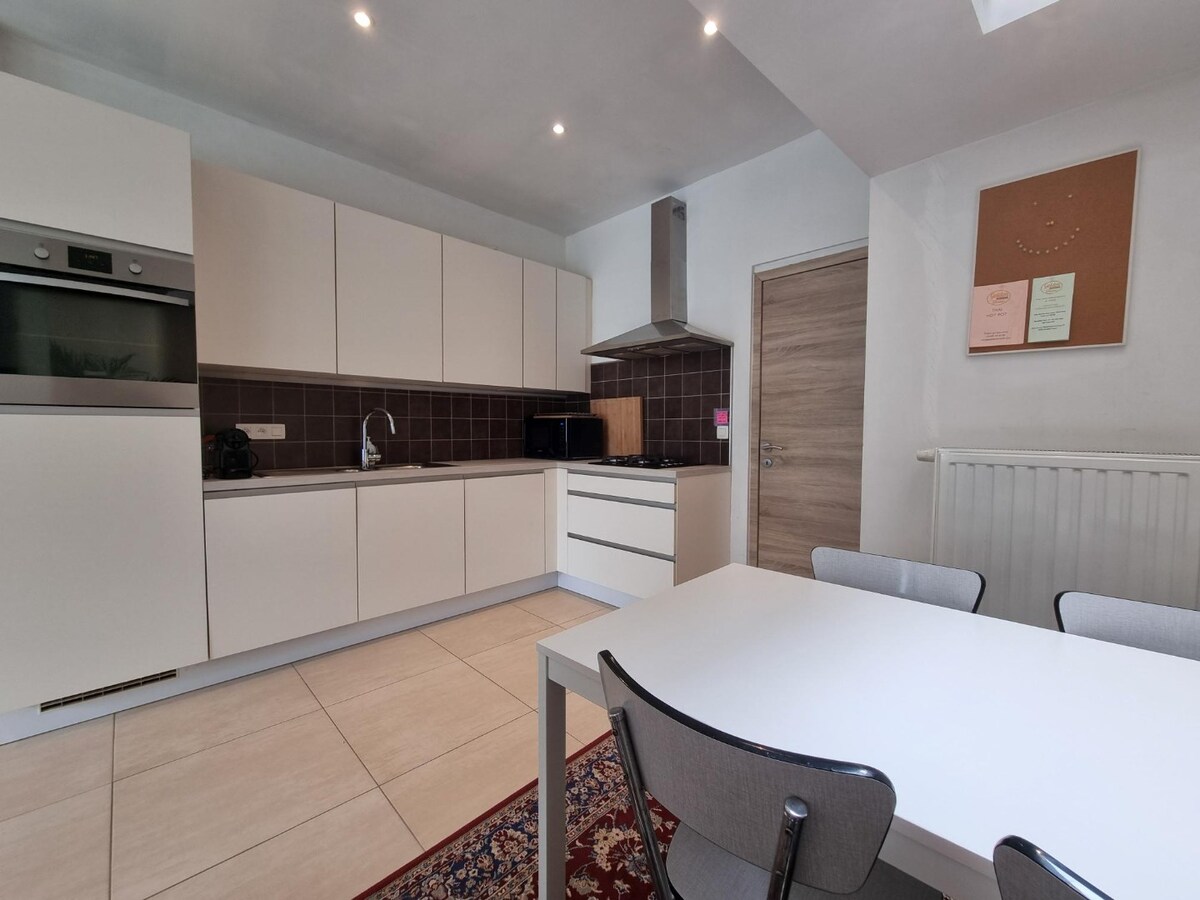 Gerenoveerde woning met terras 