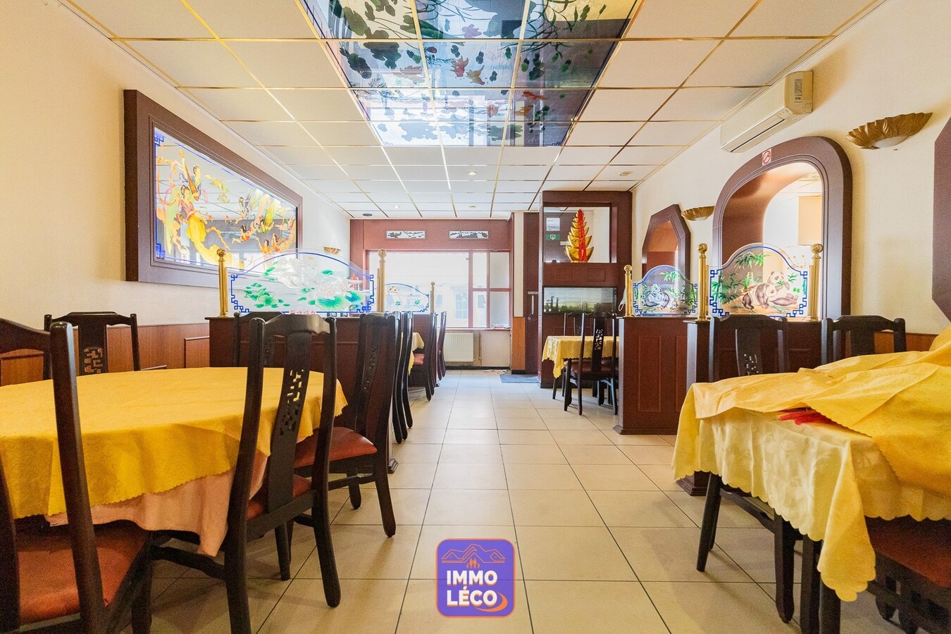 Maison de commerce avec habitation et jardin 