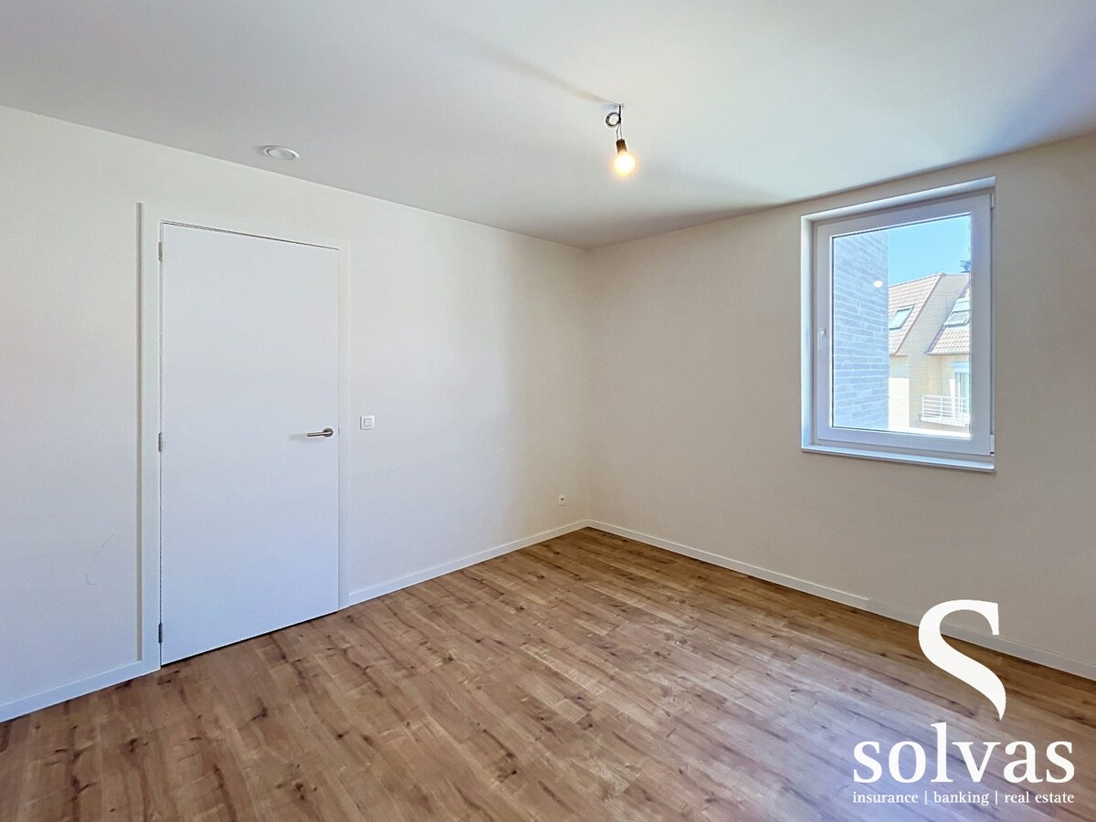 Nieuwbouwwonining met 4 slaapkamers in hartje Aalter op toplocatie. 