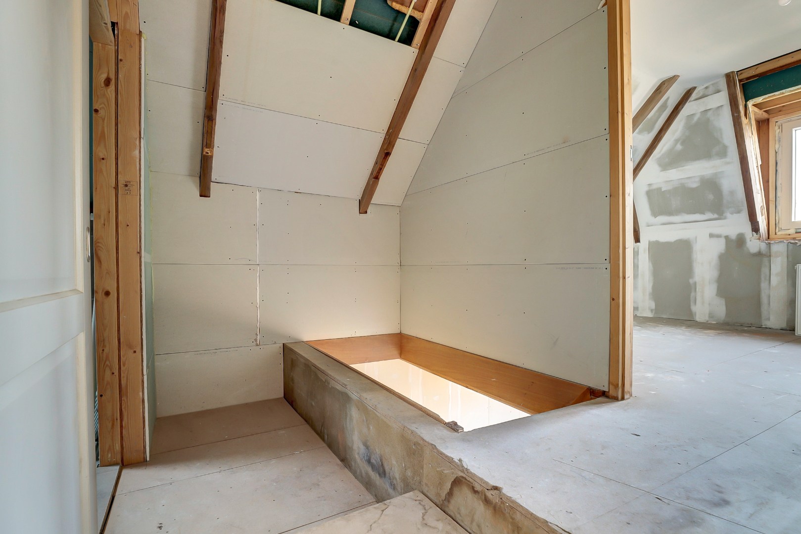 Drive-in woning te koop in Berltsum