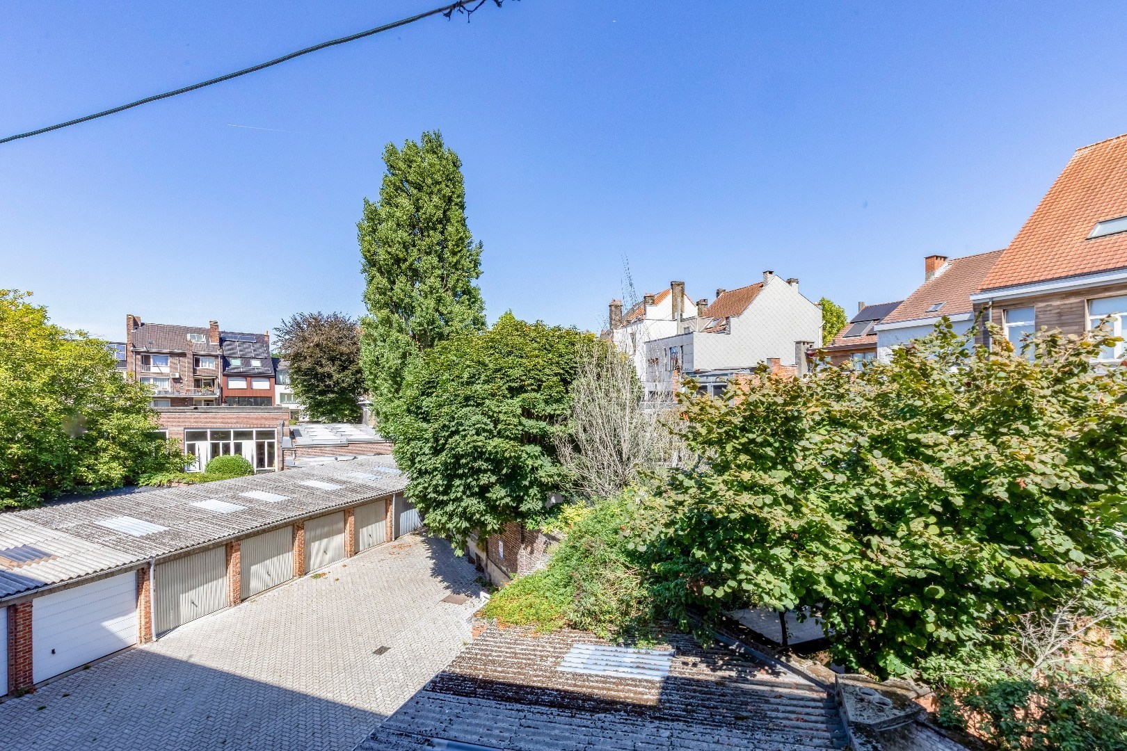 Instapklaar appartement met 2 slaapkamers en terras 