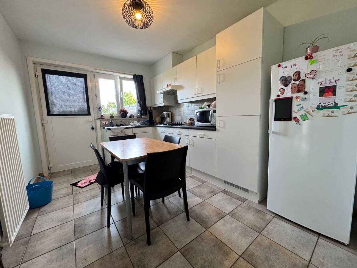 Woning met 3 slaapkamers en garage te Kortemark 