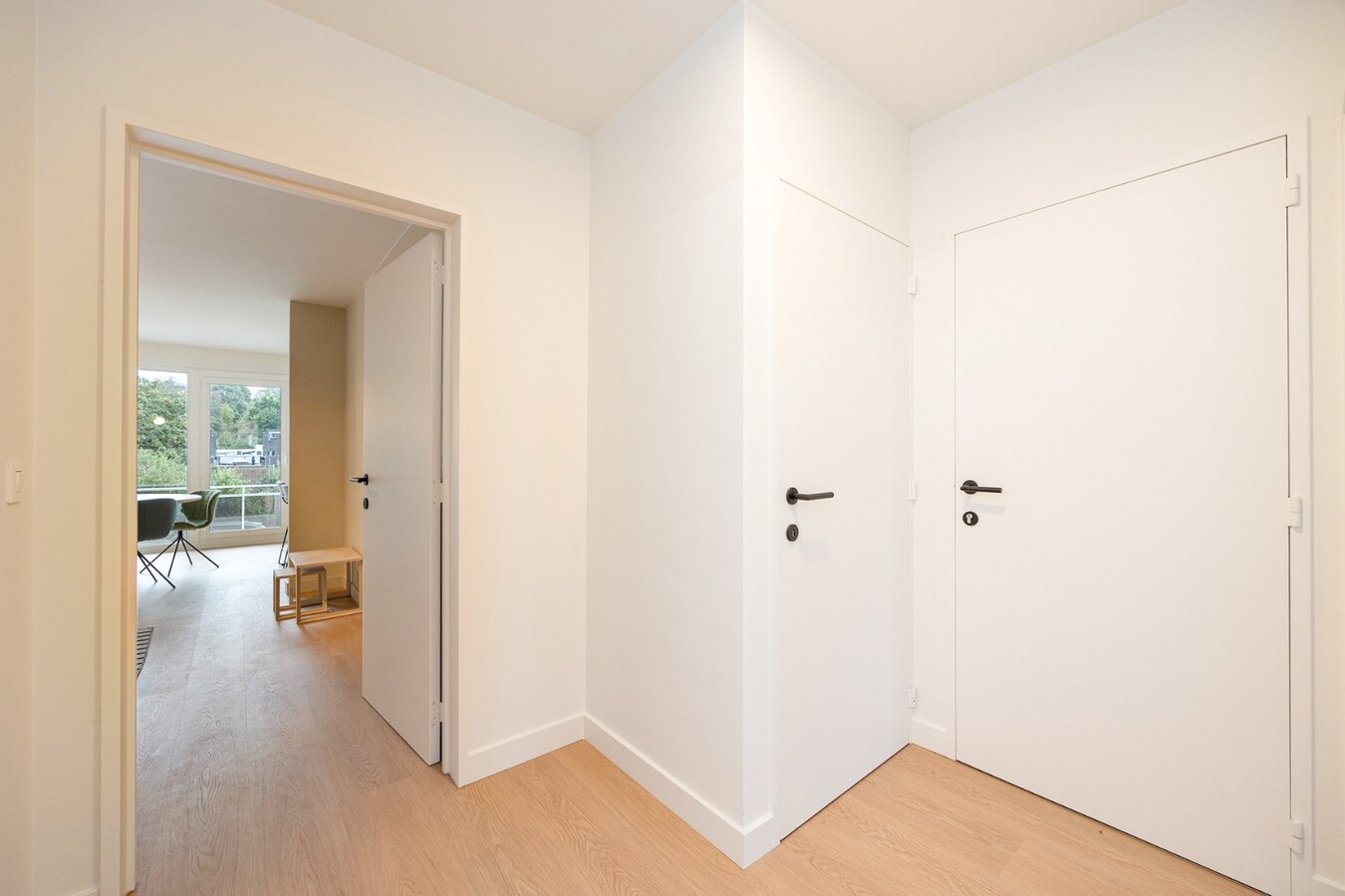 Luxueus gerenoveerd appartement met 2 slaapkamers 