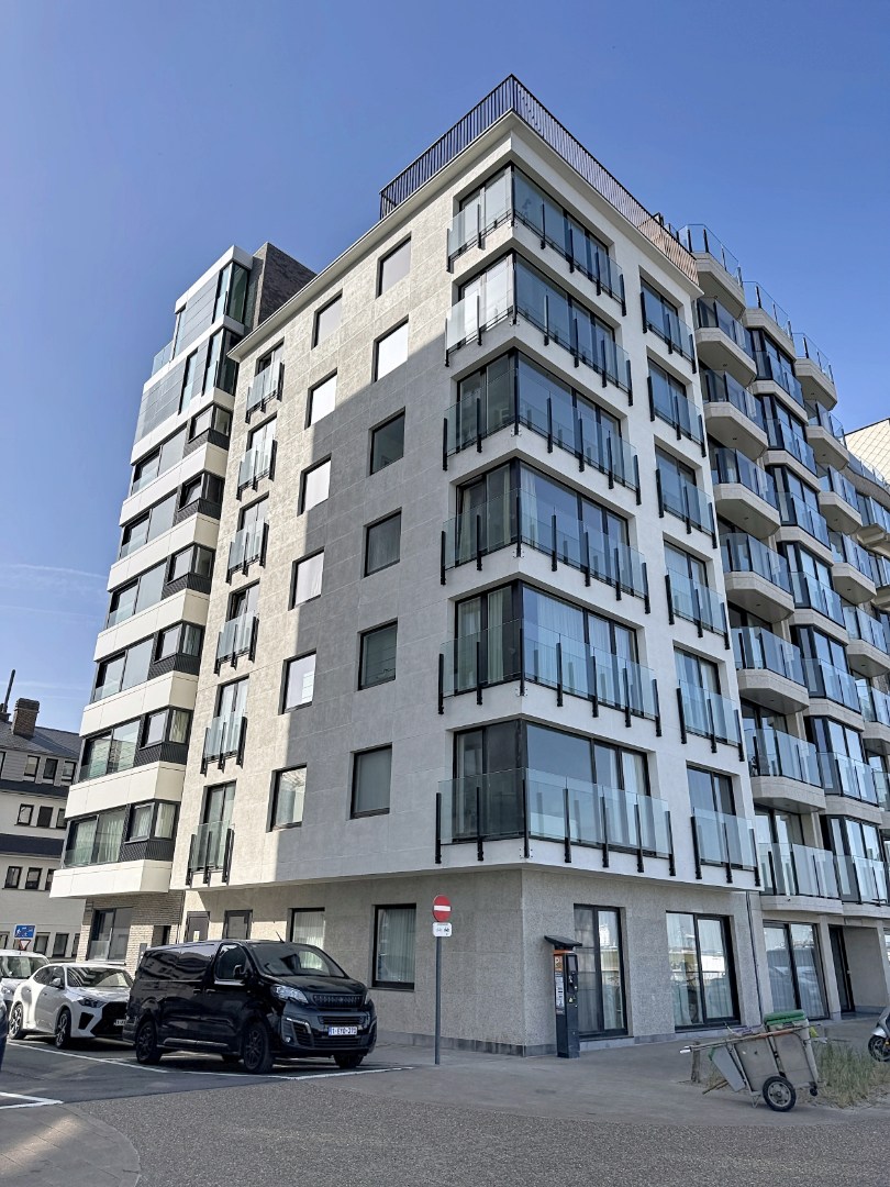 Mooi hoekappartement met FRONTAAL ZEEZICHT 