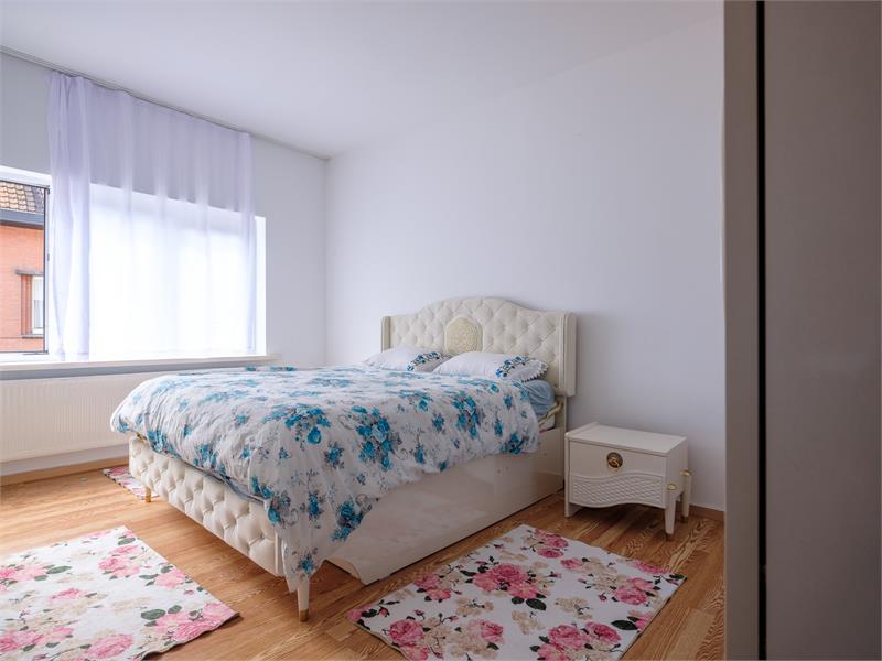 Ruime instapklare rijwoning met centrale ligging 