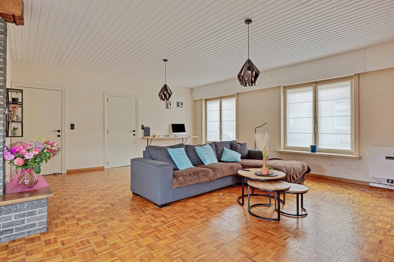 Zeer ruime woning met garage te koop in centrum Oudenaarde 