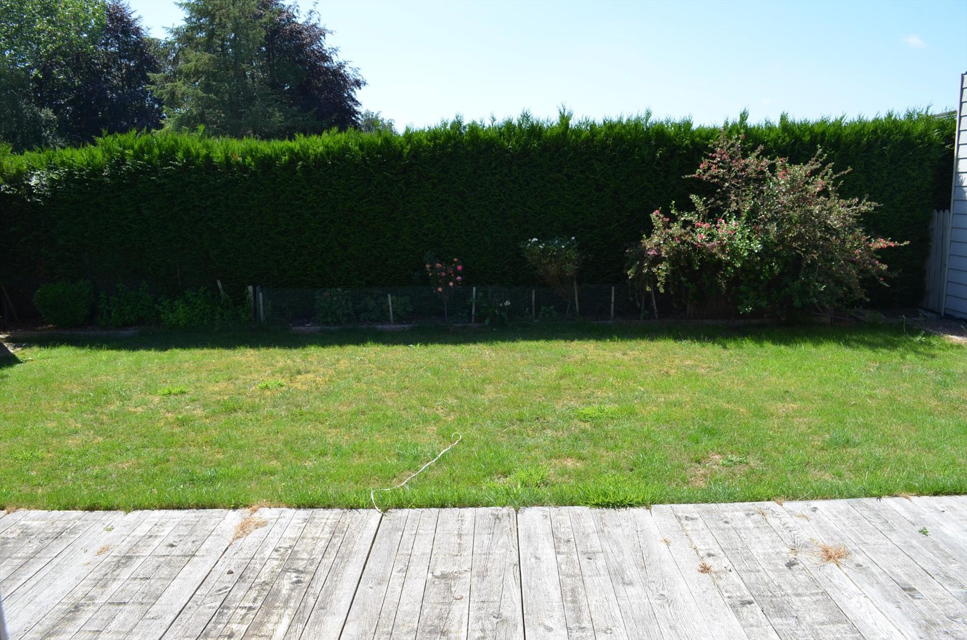 Open bebouwing op 630 m² met 3 slpks, carport en tuin te Maldegem 