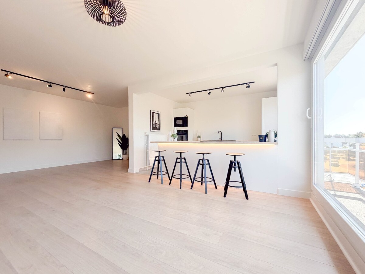 Prachtig ruim appartement in centrum Gullegem ! *** NONO INSPIRED *** 