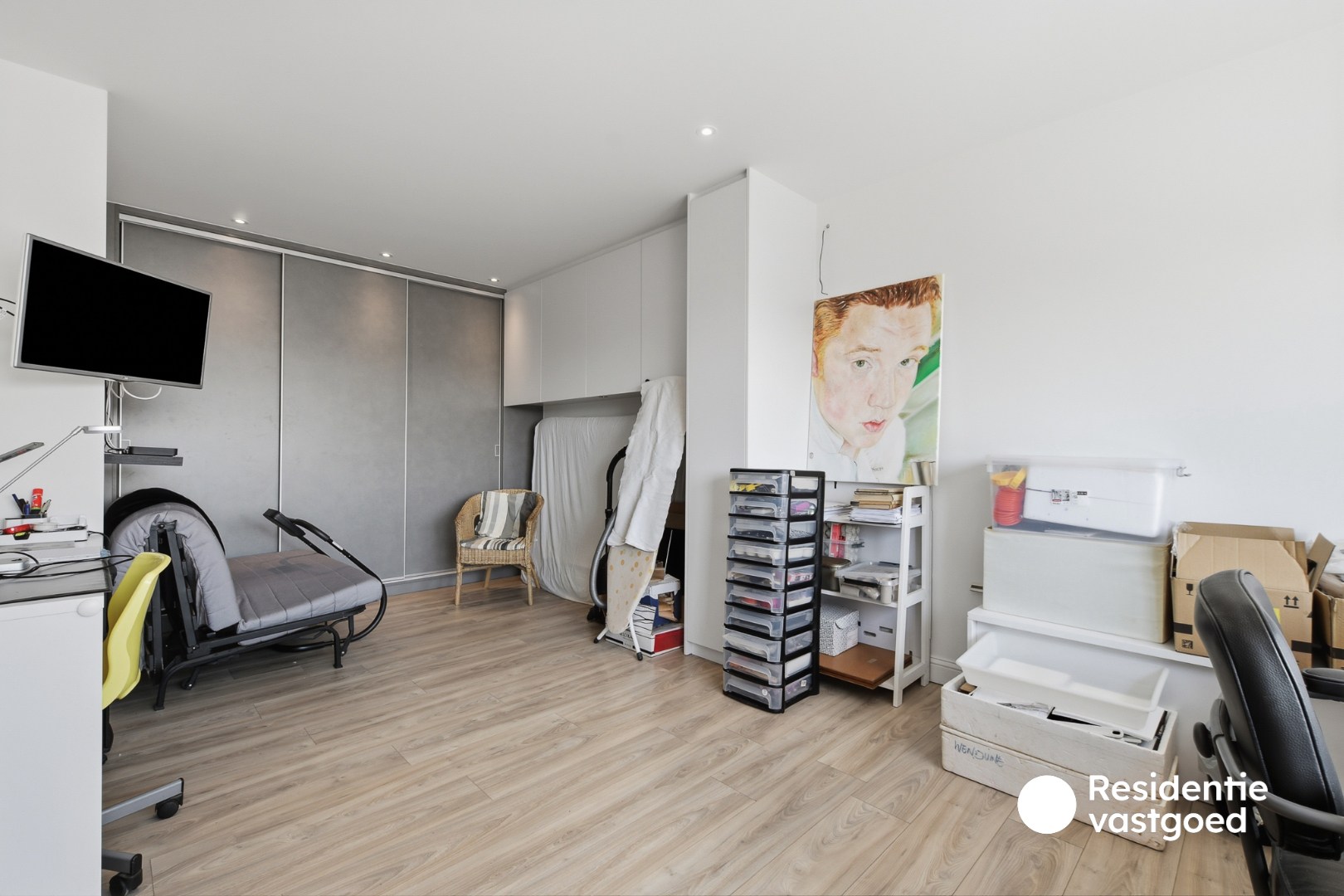 Ruime instapklare woning op topligging 