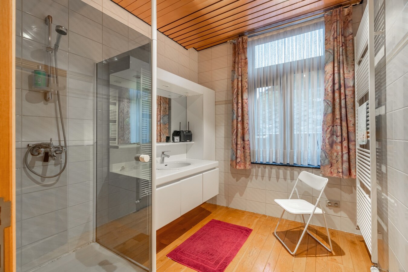 Projectgrond geschikt voor het bouwen van appartementen &amp; stadswoningen in het centrum van Maaseik! 