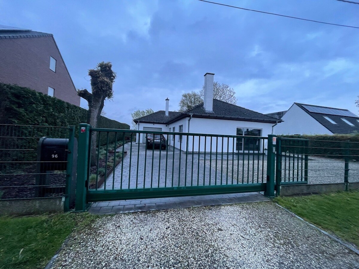 Praktische bungalow-woning in Gavere 