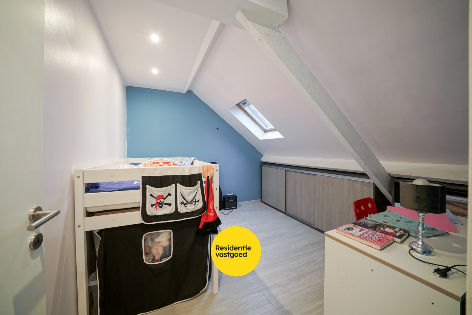 Instapklare woning met diepe tuin te Oostende 