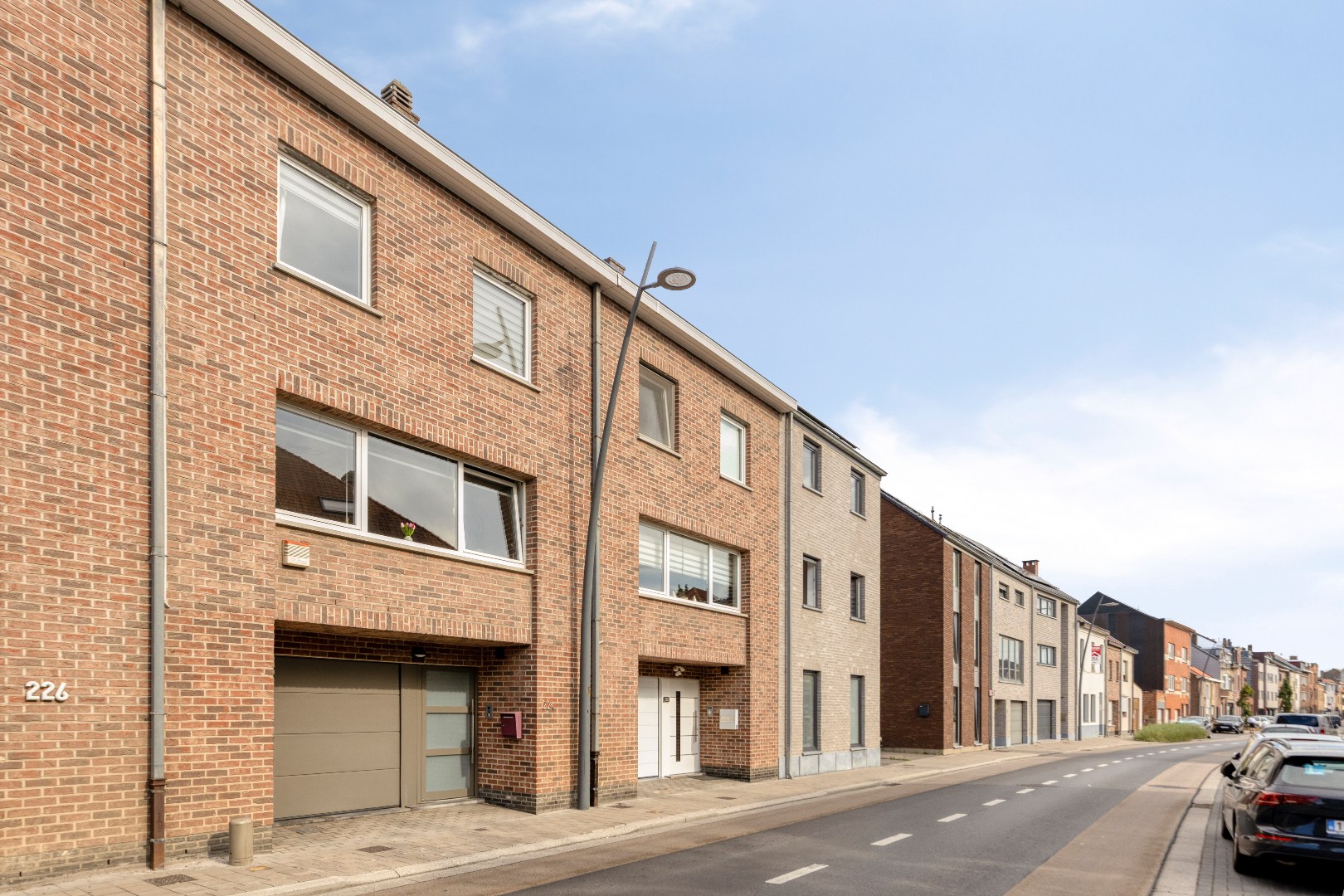 Instapklare woning (EPC:B) met 4 slpk, tuin en garage 