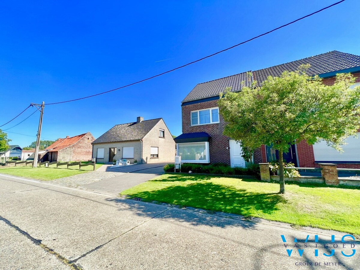 Instapklaar woonhuis te Ertvelde ! 