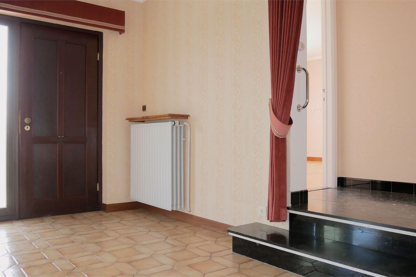 Semi-bungalow op royaal perceel van 1779 m² 