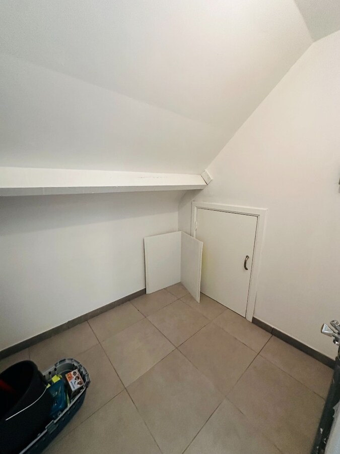 Leuk opgefrist appartement te As 