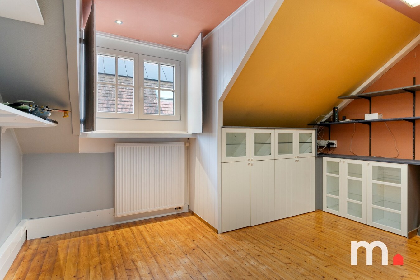 Rustig gelegen karaktervolle villa te Heule! 