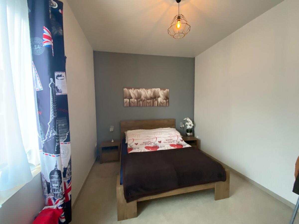 Ruim 2-slaapkamerappartement op de 1ste verdieping met lift 