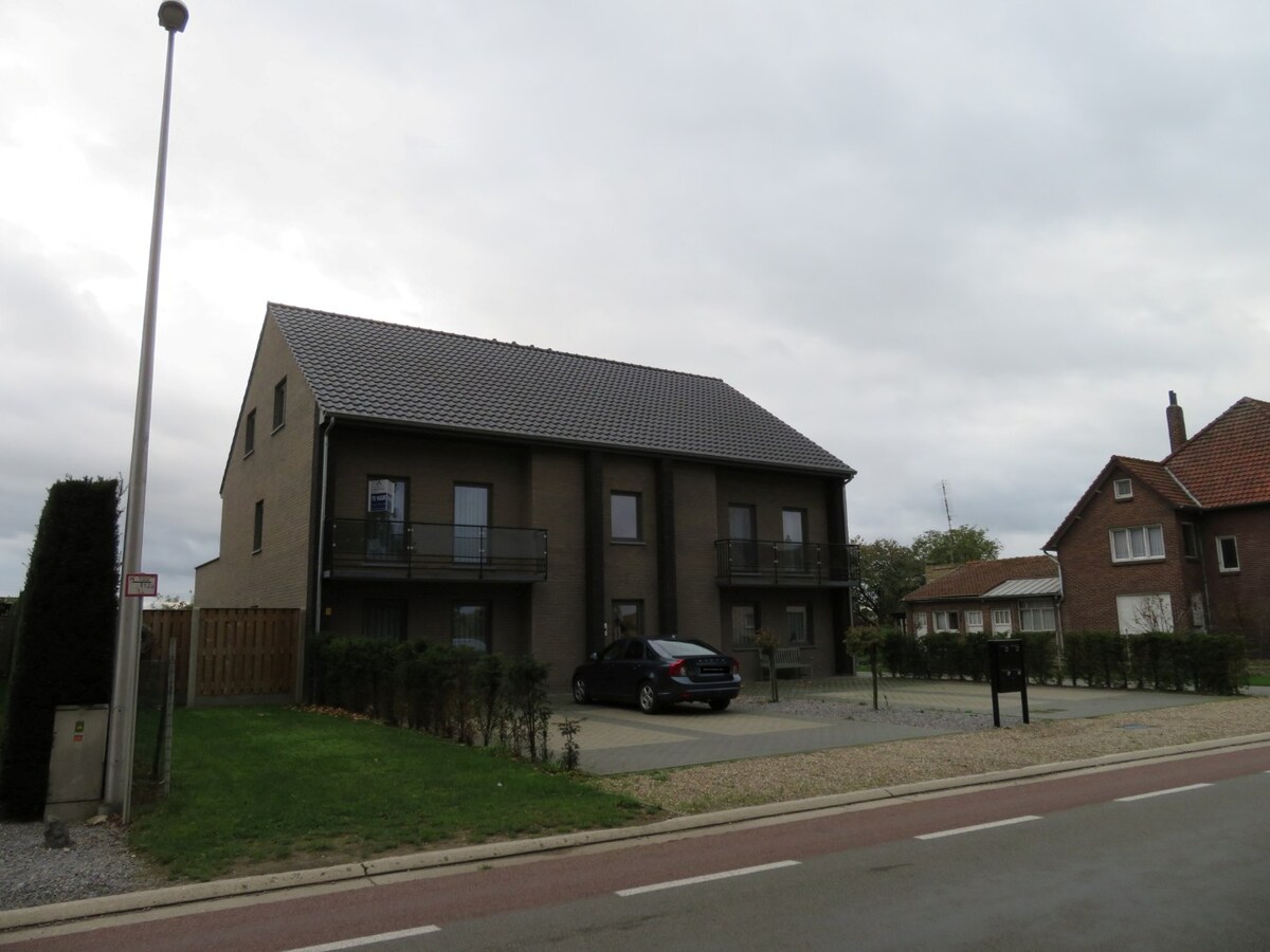 Recent appartement landelijk gelegen op de 1ste en 2de verdieping te Dilsen-Stokkem! 
